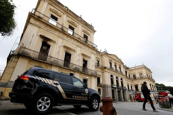 Museu Nacional: Câmara regulariza doação privada a instituição pública