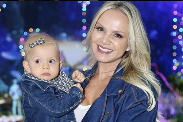 Eliana celebra primeiro aniversário da filha ao lado de amigos famosos