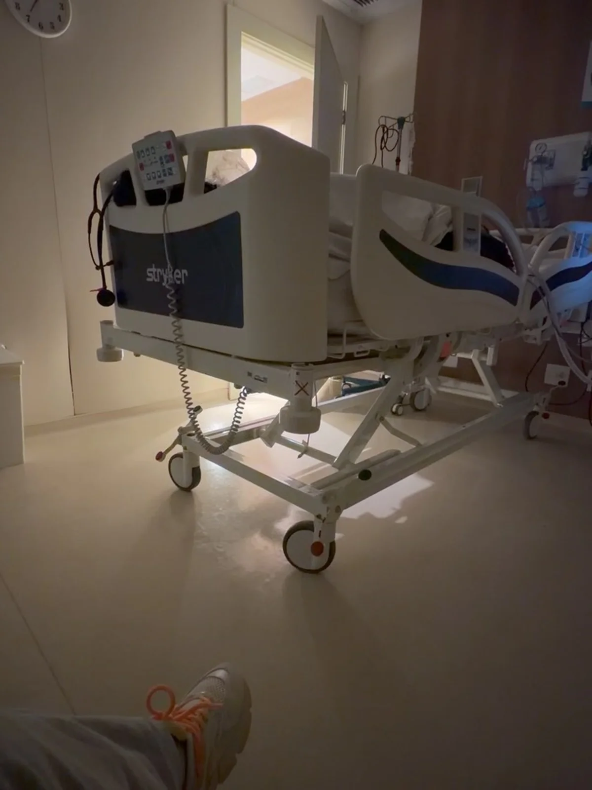 Maria Guilhermina, filha de Leticia e Juliano Cazarré, permanece sob cuidados médicos Maria Guilhermina, filha de Leticia e Juliano Cazarré, permanece sob cuidados médicos