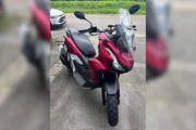 Uma motoneta utilizada pelo suspeito preso também foi apreendida.