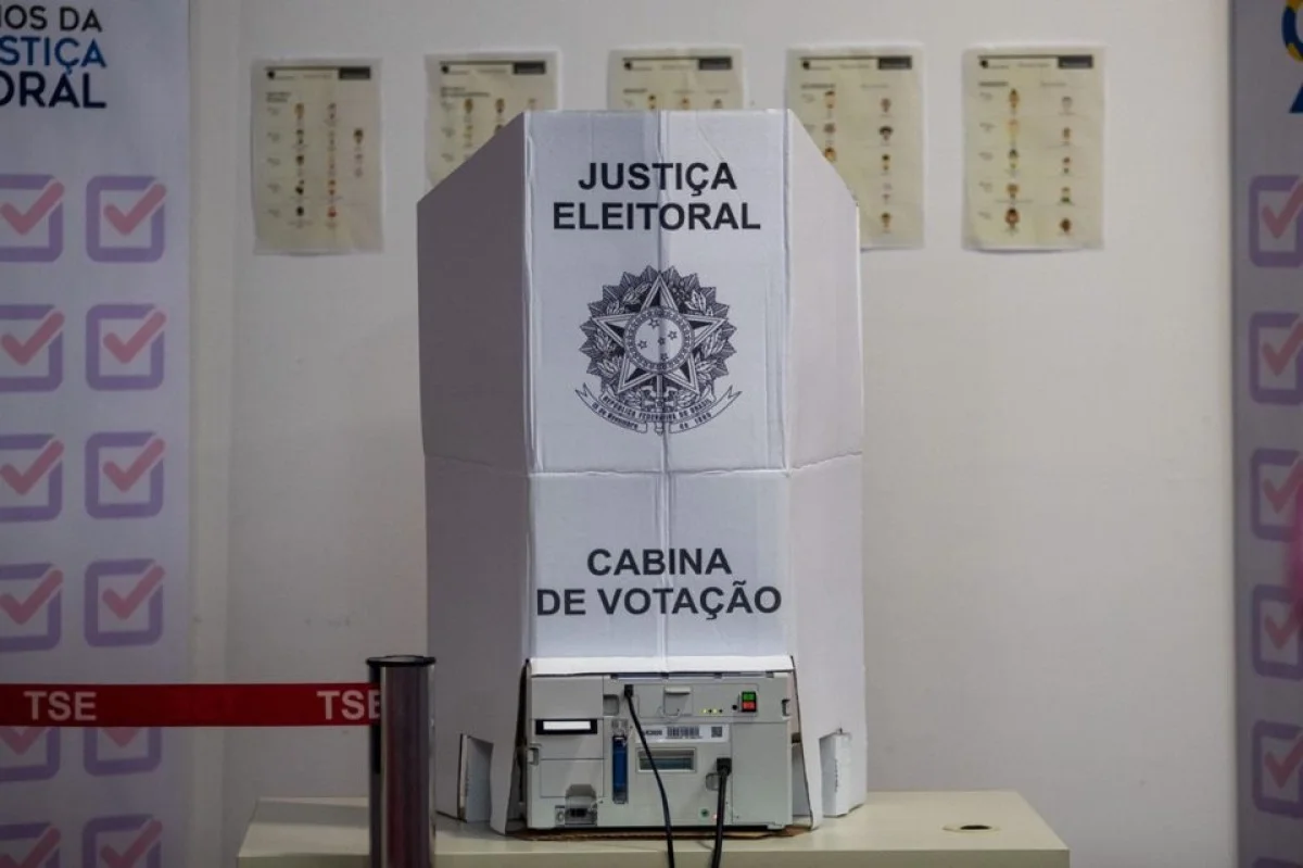 Urna eletrônica Urna eletrônica