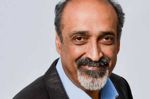 Pastor que comparou gays à Aids é condenado a pagar R$ 100 mil