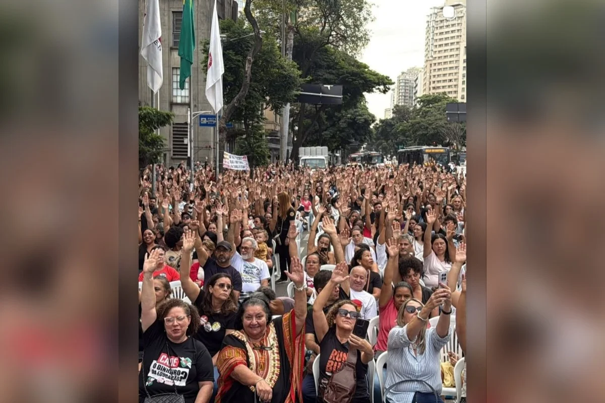 Greve da Educação continua BHMG