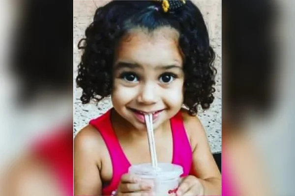 Padrasto é preso em flagrante por espancar menina de 5 anos até a morte