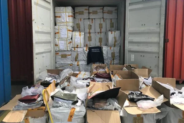 Receita Federal identifica grupo que sonegava impostos com mercadorias
