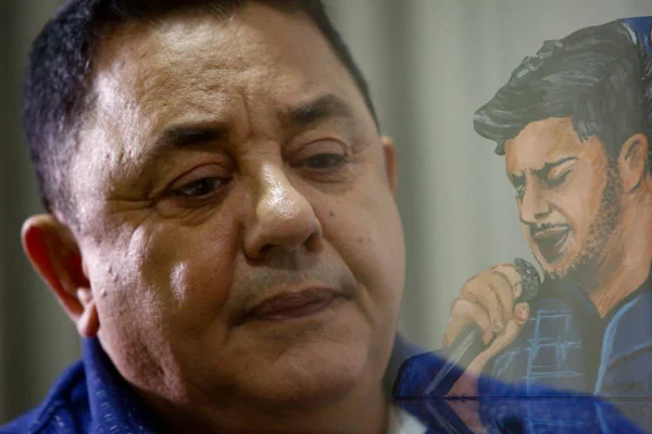 joão reis araújo, pais dos cantores cristiano araújo e felipe araújo
