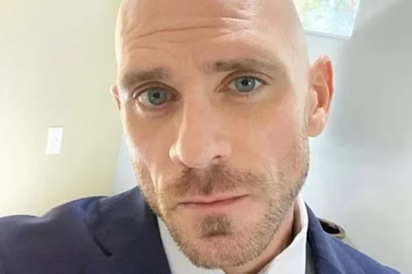 Ator pornô norte-americano Johnny Sins - Metrópoles
