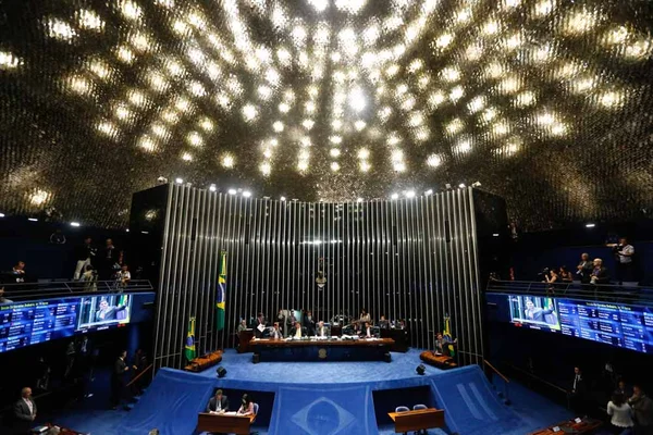 Governo vê comissão no Senado como batalha perdida contra impeachment