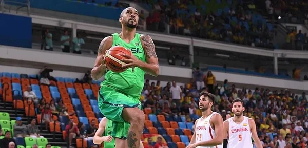 Brasil peca no ataque e perde para a Croácia no basquete masculino