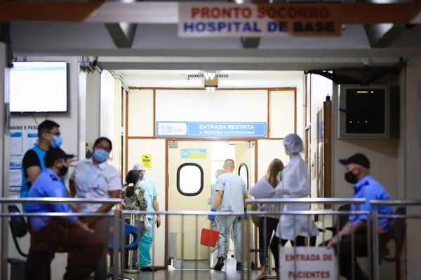 Ocupação de UTIs Covid-19 adulto está em 72%. Há 52 leitos vagos no DF
