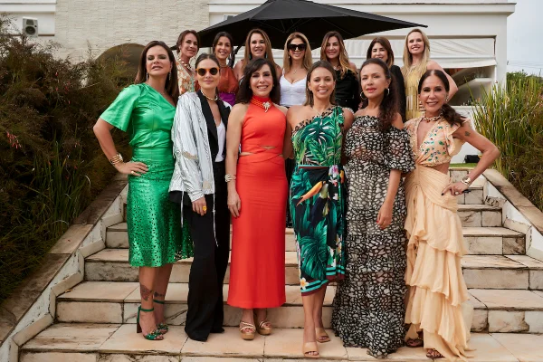 Grupo de mulheres Divas se encontra para confraternização de Natal