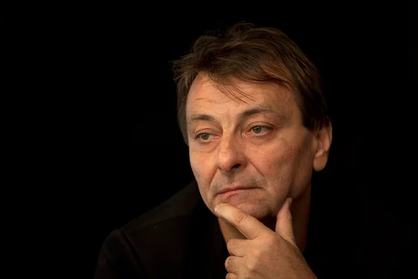 “Vão me entregar à morte”, acredita o italiano Cesare Battisti