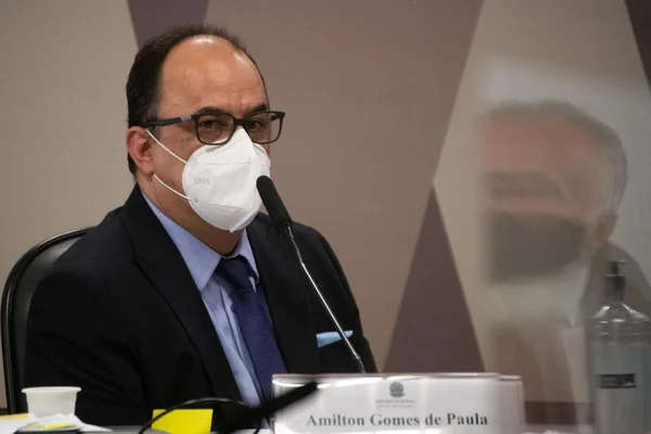 CPI da Covid: ONG de reverendo tentou vender vacinas para municípios
