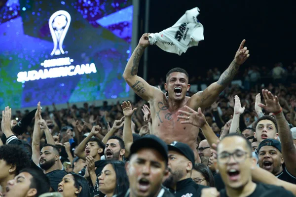 Sul-Americana: nos pênaltis, Corinthians vence Bragantino e avança