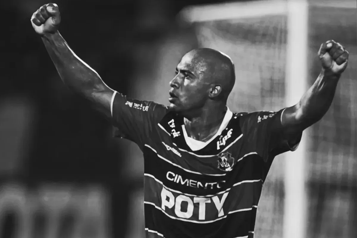 O Santa Cruz lamentou o falecimento de Ivan Fiel da Silva, o Brasão O Santa Cruz lamentou o falecimento de Ivan Fiel da Silva, o Brasão