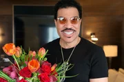 Lionel Richie foi internado no fim de agosto Lionel Richie foi internado no fim de agosto