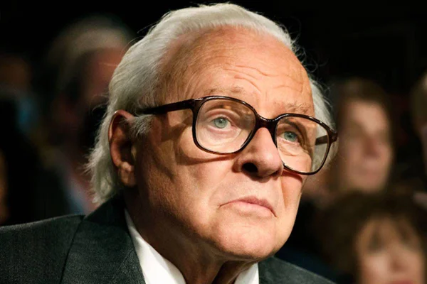 Foto colorida do do filme Uma Vida - A História de Nicholas Winton - Metrópoles