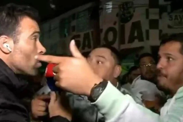 Repórter detalha episódio de intimidação feita por palmeirenses