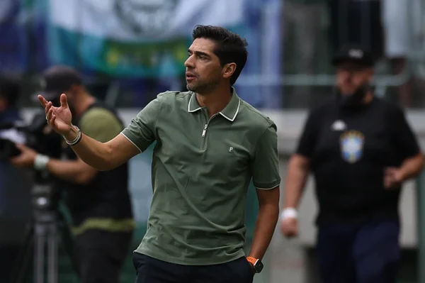 Foto colorida de Abel Ferreira, treinador do Palmeiras - Metrópoles