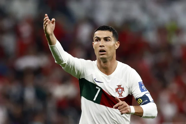 Em solo árabe: Cristiano Ronaldo é o novo jogador do Al-Nassr