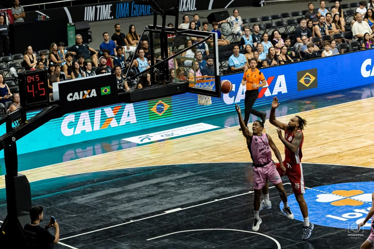 Brasília Basquete em quadra pelo Novo Basquete Brasil Brasília Basquete em quadra pelo Novo Basquete Brasil