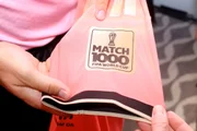 Ábitro terá camisa especial para jogo número 1000 da Copa do Mundo Ábitro terá camisa especial para jogo número 1000 da Copa do Mundo