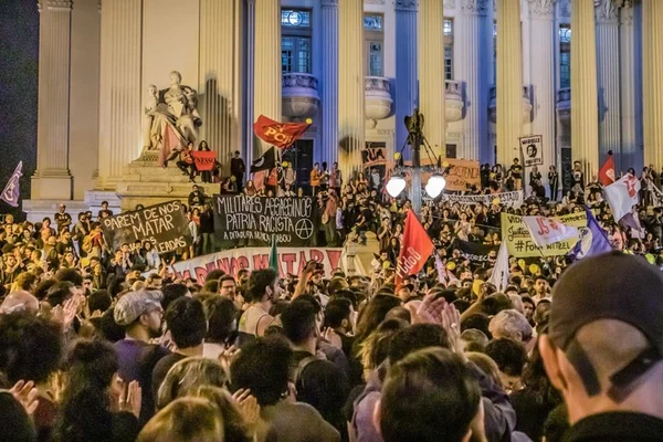 Manifestantes protestam no Rio contra política de segurança de Witzel