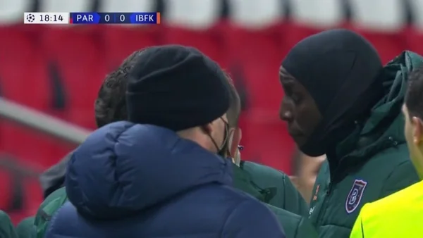 Histórico! PSG e Istanbul Basaksehir deixam campo após ato de racismo