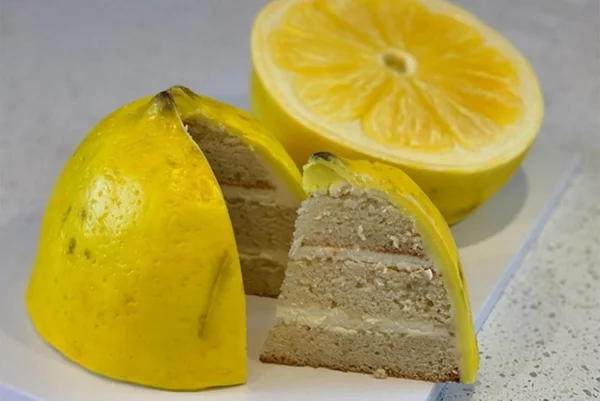 Bolo em formato de limão