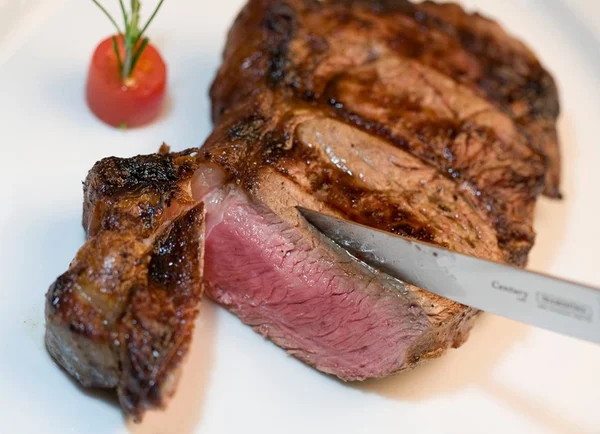 Aprenda a fazer uma suculenta picanha na grelha