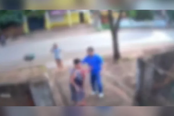 Homem ataca ex-sogra com facão após invadir casa à procura da ex em MG