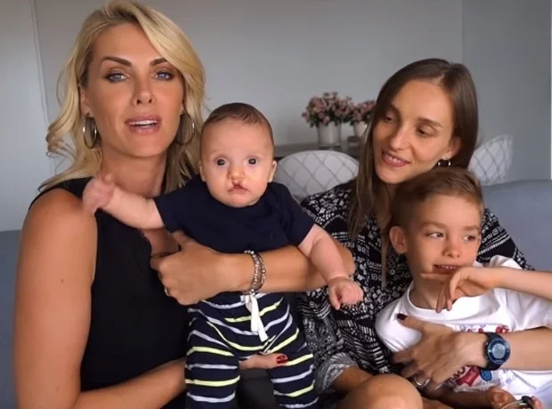 No canal da irmã, Isabel contou que bebê nasceu com lábio leporino e fenda palatina - fissuras que atingem o lábio e o céu da boca No canal da irmã, Isabel contou que bebê nasceu com lábio leporino e fenda palatina - fissuras que atingem o lábio e o céu da boca