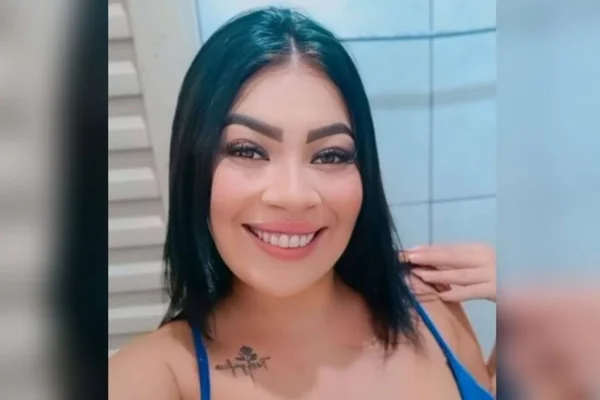 Jennifer Gimenes foi assassinada a tiros e carregada em uma carriola - Metrópoles