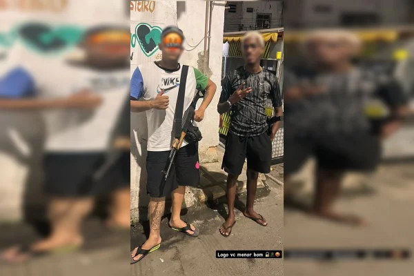 Veja fotos dos faccionados do DF que foram aprender a matar na Maré