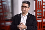 O líder do governo Lula no Congresso, Randolfe Rodrigues (PT-AP)