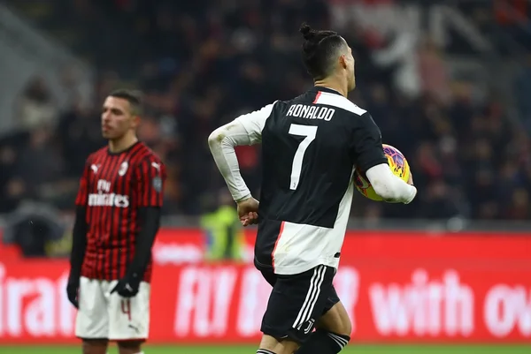 Copa da Itália: Ronaldo marca no fim e Juventus empata com Milan