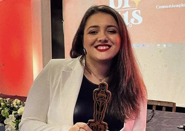 Maria Eduarda, fã de Coldplay, morre antes do show da banda em Curitiba