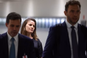 Filha de Adriana Villela, Carolina Villela acompanha julgamento da mãe no STJ Filha de Adriana Villela, Carolina Villela acompanha julgamento da mãe no STJ
