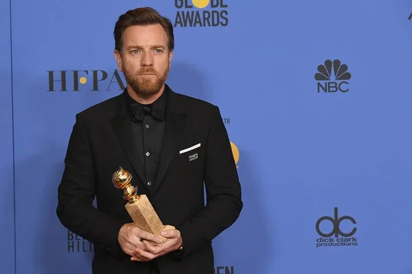Ewan McGregor agradece ex-esposa e namorada ao ganhar Globo de Ouro