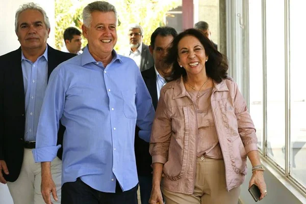 Abadia troca PSDB pelo PSB e pode compor chapa com Rollemberg