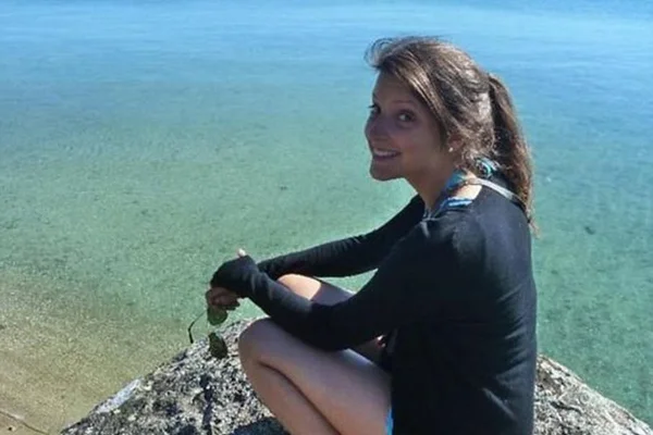 Mulher é encontrada morta e tem parte do corpo comido por lagarto
