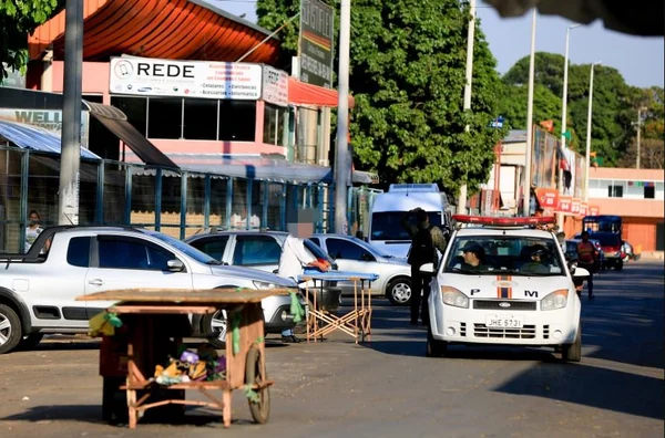 PCDF desarticula venda de drogas na Feira dos Importados