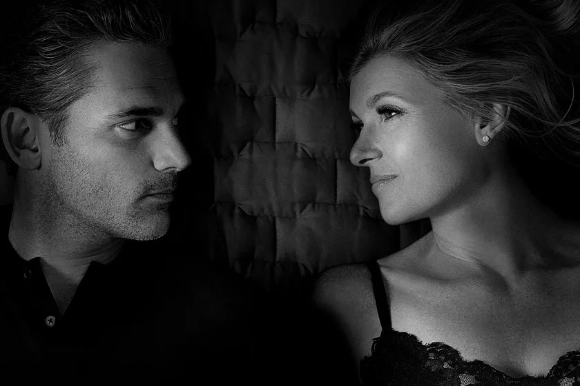 <b>Dirty John - O Golpe do Amor:</b> inspirada no famoso podcast com mais de 10 milhões de downloads, a primeira temporada desta antologia criminal baseada em fatos reais retrata a história do golpista John Meehan, cujo romance com Debra Newell se transformou em um pesadelo. Assista ao <a href="https://www.youtube.com/watch?v=F8XOWFTLwz8" target="_blank">trailer</a> <b>Dirty John - O Golpe do Amor:</b> inspirada no famoso podcast com mais de 10 milhões de downloads, a primeira temporada desta antologia criminal baseada em fatos reais retrata a história do golpista John Meehan, cujo romance com Debra Newell se transformou em um pesadelo. Assista ao <a href="https://www.youtube.com/watch?v=F8XOWFTLwz8" target="_blank">trailer</a>