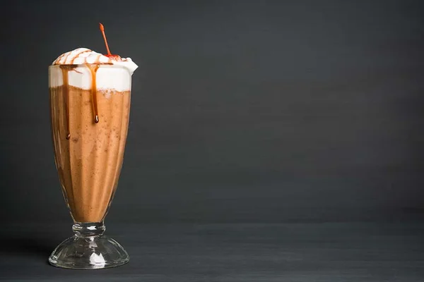 Giraffas anuncia novo cardápio com milk-shake de brownie