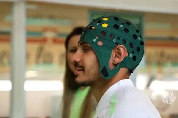 Imagem colorida de Raphael Veiga do Palmeiras - Metrópoles