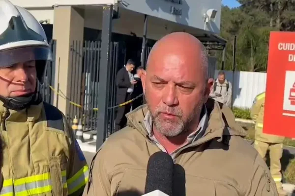 Imagem colorida, Secretário confirma mortes após explosão em fábrica no Paraná- Metrópoles