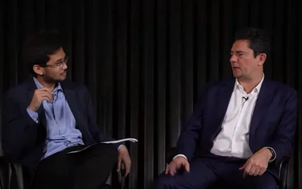 Em live, Moro revela salário equivalente a R$ 241,6 mil nos EUA