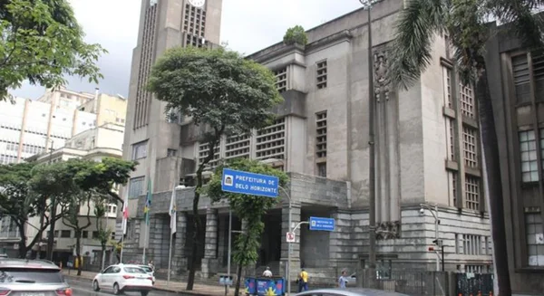 Sede da Prefeitura de BH, na Avenida Afonso Pena