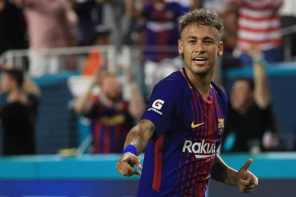 Barcelona assina acordo com Neymar e encerra processos na Espanha