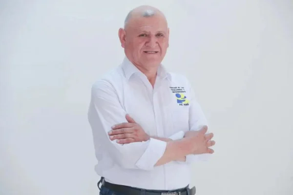 Napoleón Becerra